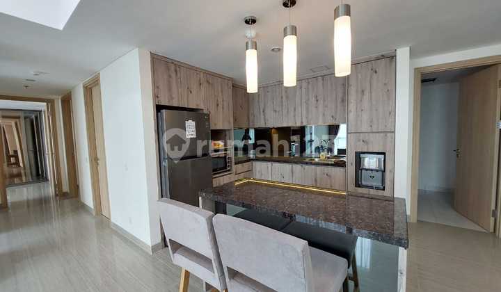 Apartment Fairview House 3 BR Semi Furnished Jual Cepat