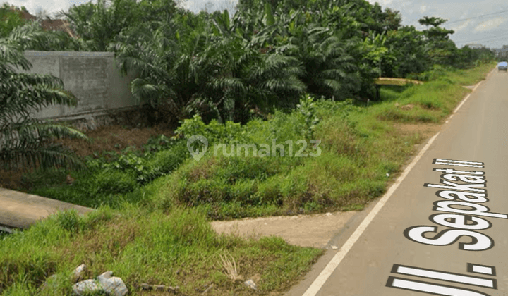 Tanah Strategis Luas di Jl. Sepakat II, Gg. Rafflesia Pontianak. Sudah ada Jalan Besar Baru. Dekat Pusat Kota. Siap bangun atau untuk investasi. 2