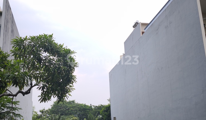 FOR SALE LOTUS PALACE PLOTS BEST PRICE