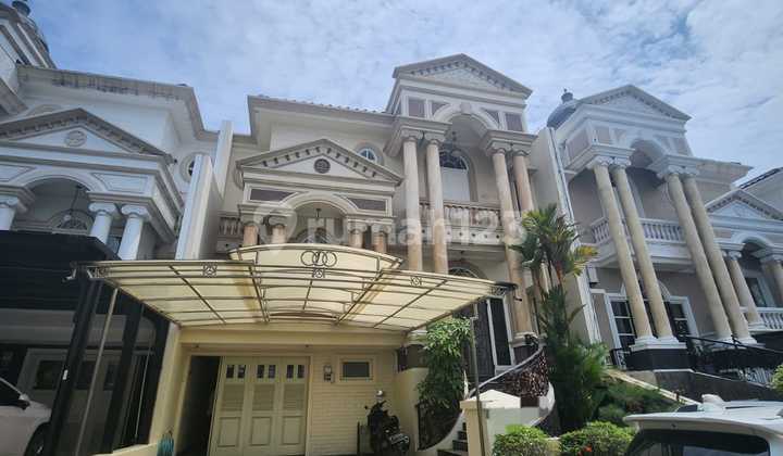 Jual Cepat Rumah Pik Cluster Rome Full Furnished Jual Cepat Rumah Pik Cluster Rome Full Furnished