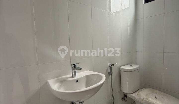 Two-Story House In Citra Garden Puri Size 5x12.5, Unfurnished 2