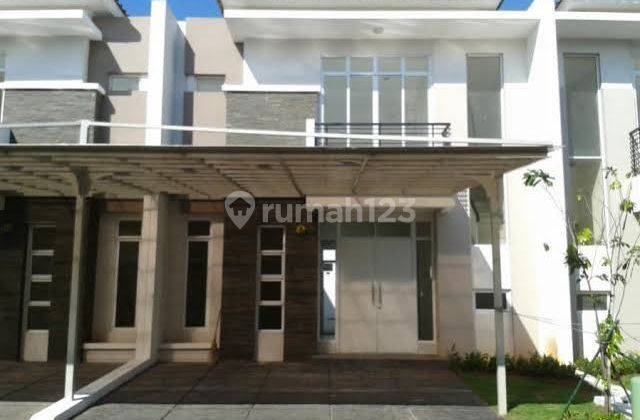 Rumah Bagus di Cluster Amerika Latin, Uk, 8x16m2, Shm, Glc.