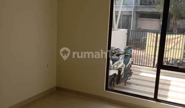 Rumah 2 Lantai di Metland, Uk 6x20, Shm, Unfurnished. 5