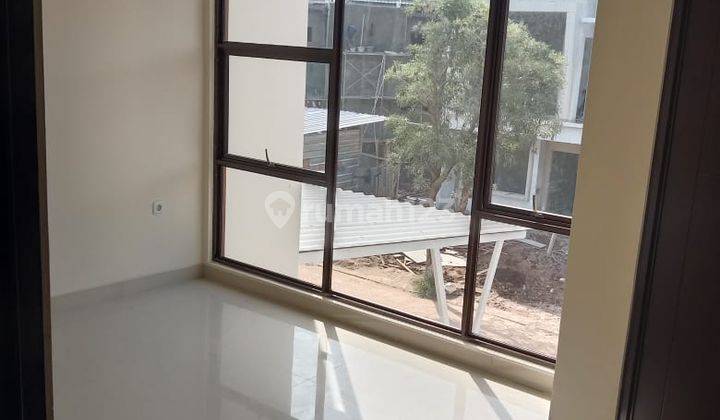 Rumah 2 Lantai di Metland, Uk 6x20, Shm, Unfurnished. 4