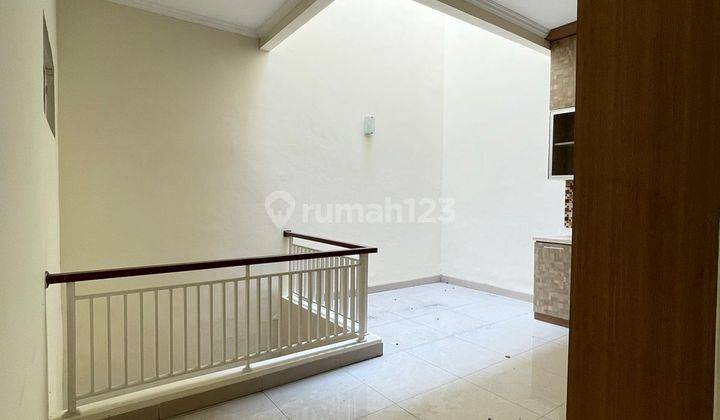 Rumah di Puri Mansion, Uk 8x15, 3,5 Lantai, Shm, Jakarta Barat. 18