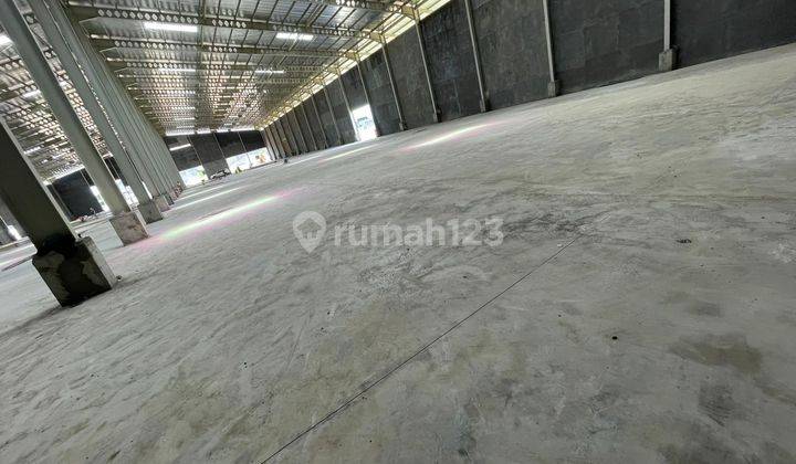 Gudang Strategis di Bayur, Sepatan, Tangerang, Luas 5000m2, Bagus 2