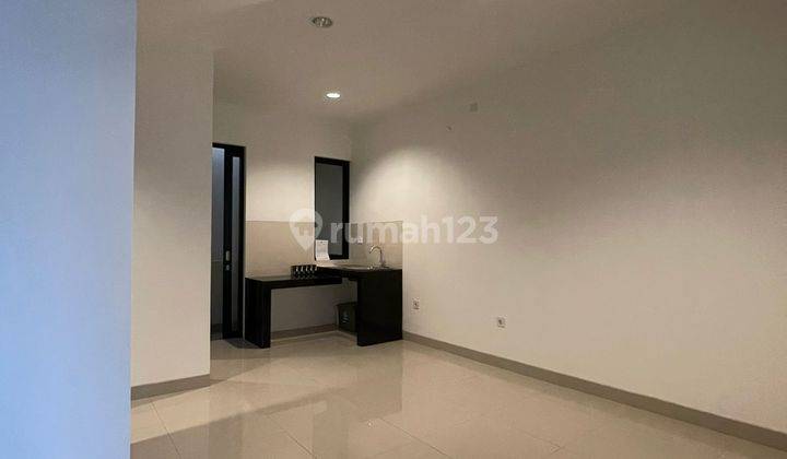 Green Royal Condominium Semanan Jakarta Barat 2BR Unfurnished  1