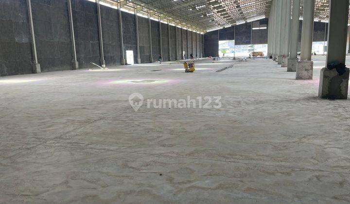 Gudang Strategis di Bayur, Sepatan, Tangerang, Luas 5000m2, Bagus 1