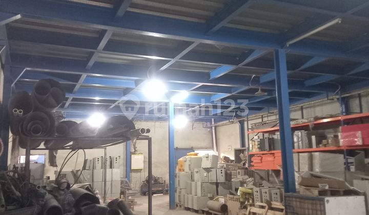 Connected Warehouse in Kamal Business Center North Jakarta Area 400m² HGB