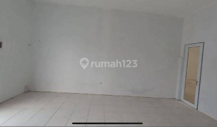 Gudang Gandeng di Laksana Teluk Naga Tangerang Luas 600m2  2