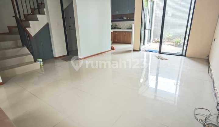 2-Story House in Citra Garden Puri, West Jakarta, Size 6x15 with Hook