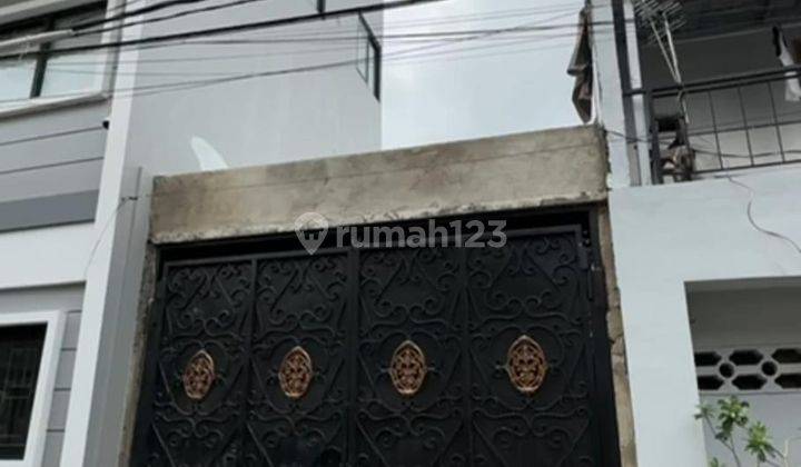 Rumah Kost 2 Lantai di Mangga Besar Jakarta Barat Strategis Nego  1