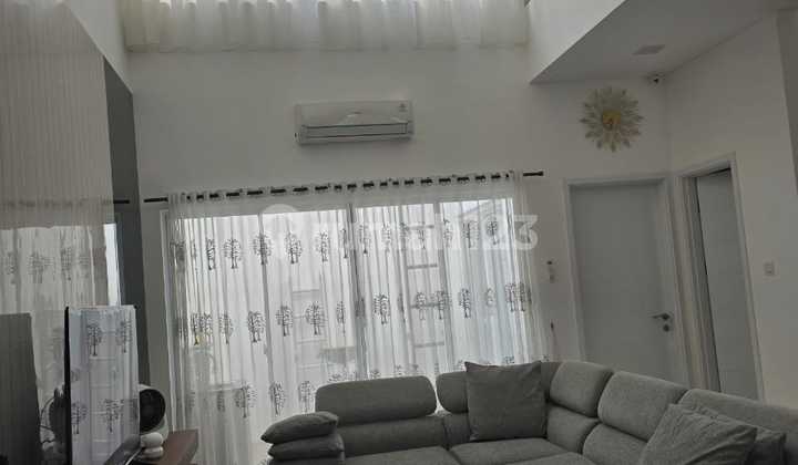 Ready-to-Occupy House in Riviera Tangerang Strategic Location Ready-to-Occupy House in Riviera Tangerang Strategic Location