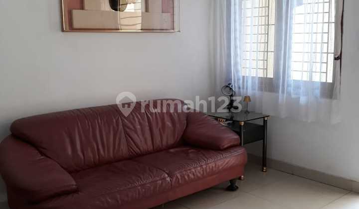 Rumah di Taman Ratu Siap Huni 3,5 Lantai  1