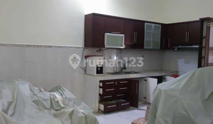 DISEWAKAN Rumah Muara Karang blok 5 Posisi hook,