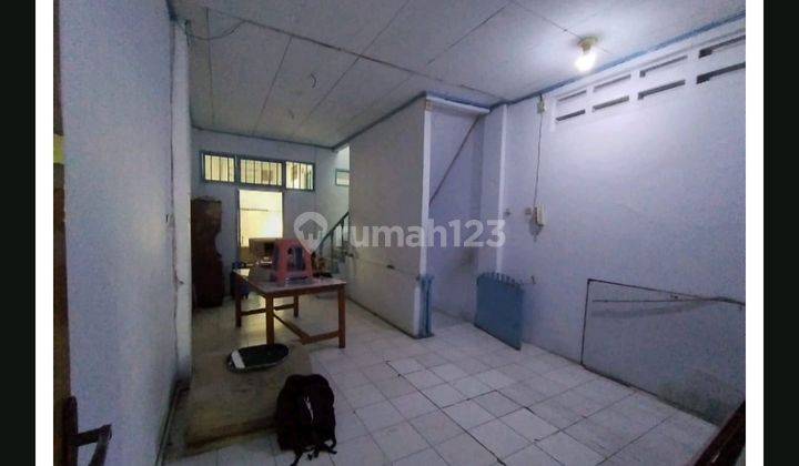 Rumah Di Kesederhanaan Taman Sari Jakarta Barat 1