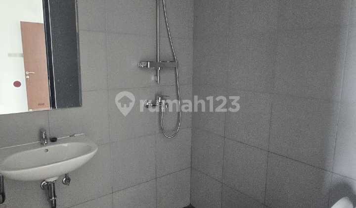 Dijual - Rumah Brand New Kavling Dki, Meruya Selatan 2