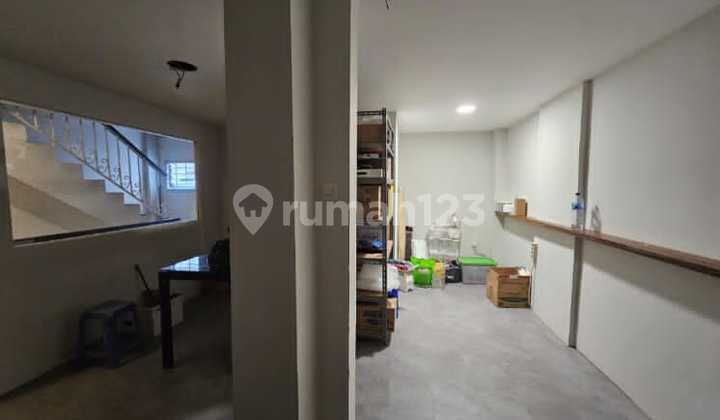 Dijual Rumah Taman Ratu Indah Blok D Jakarta Barat 2
