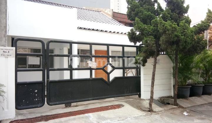 Disewakan Rumah Tanjung Duren Jakarta Barat Disewakan Rumah Tanjung Duren Jakarta Barat