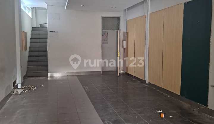 Dijual / Disewa Ruko Jembatan Lima Raya Dijual / Disewa Ruko Jembatan Lima Raya