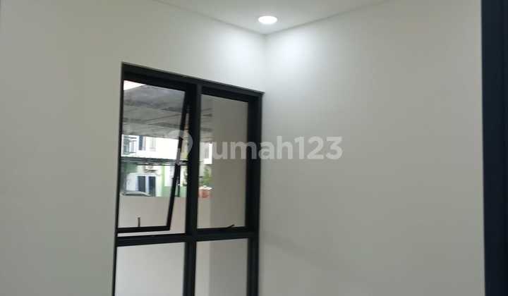 Jual rumah brand new metland puri cluster clematis 2