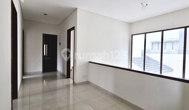 Dijual Rumah Bsd Eminent Prestigia Rapi Tangerang 2