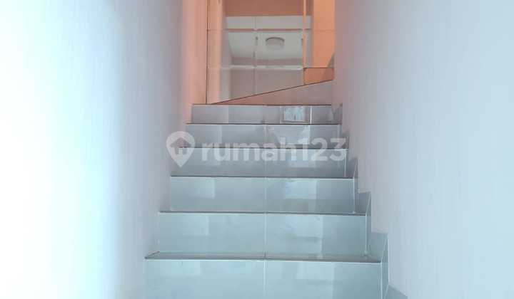 For Sale Corner House - Lavisa Cluster, Suvarna Sutera Cikupa 2