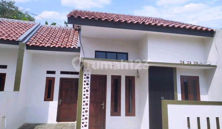 Rumah Cluster Siap Huni Termurah Dekat Stasiun Dan Jalan Utama Rumah Cluster Siap Huni Termurah Dekat Stasiun Dan Jalan Utama