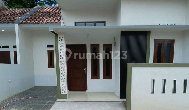 Di Jual Rumah Baru Mewah Murah Akses Startegis 