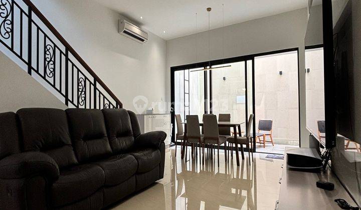 Rumah Full Furnished Dan Bagus Di Flamingo Gading Serpong 1