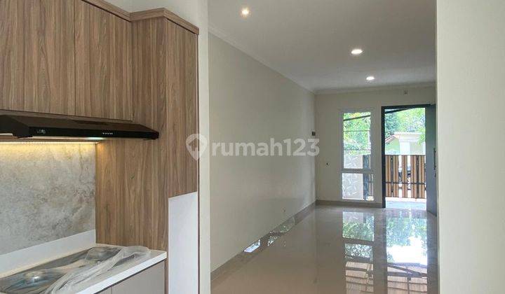 Rumah Baru Fresh Di Savia Bsd 1