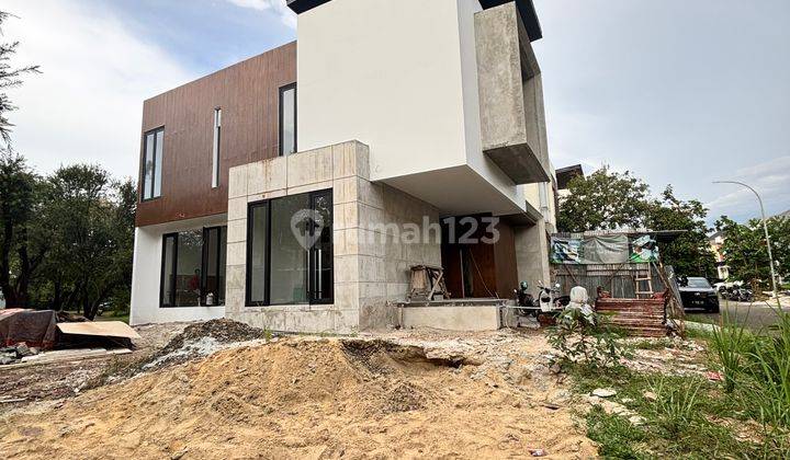 Rumah Hoek Modern Minimalis Dekat Toll Dan Mall Di The Icon Bsd 2