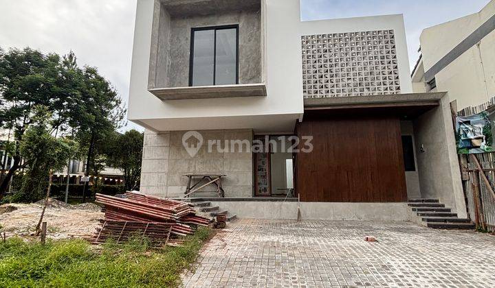 Rumah Hoek Modern Minimalis Dekat Toll Dan Mall Di The Icon Bsd 1