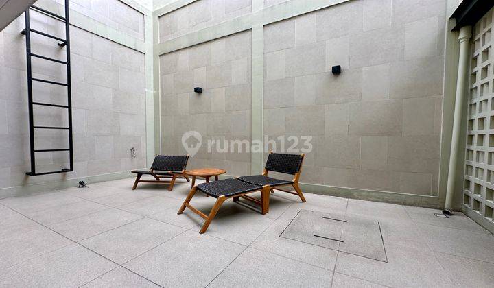 Rumah Minimalis Modern Rapih Di Flamingo The Springs 2