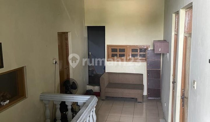 Rumah 2 Lantai Sudah Renovasi SHM di Tmii, Jakarta Timur 6