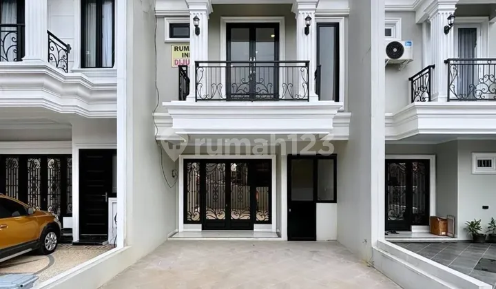 Rumah Mewah 2 Lantai Siap Huni di Lenteng Agung Jagakarsa Jakarta Selatan Rumah Mewah 2 Lantai Siap Huni di Lenteng Agung Jagakarsa Jakarta Selatan