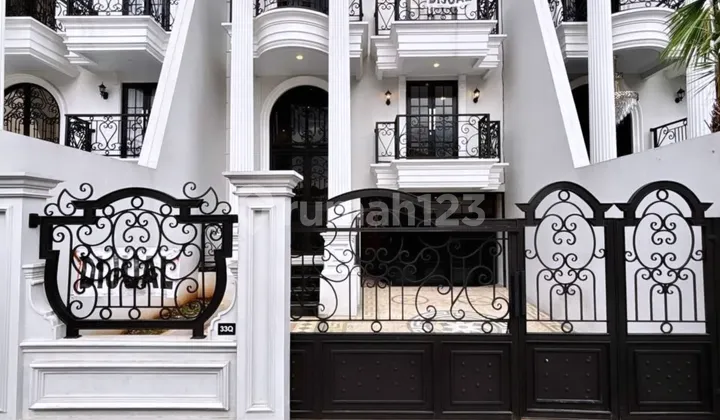 Rumah Mewah Siap Huni di Jagakarsa Jakarta Selatan