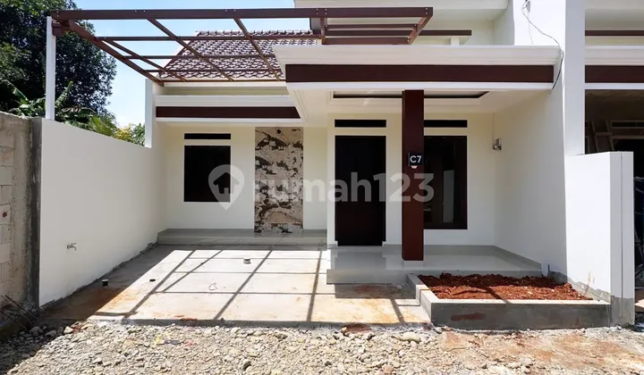 Rumah Murah Siap Huni Semi Furnish di Sawangan Depok Rumah Murah Siap Huni Semi Furnish di Sawangan Depok