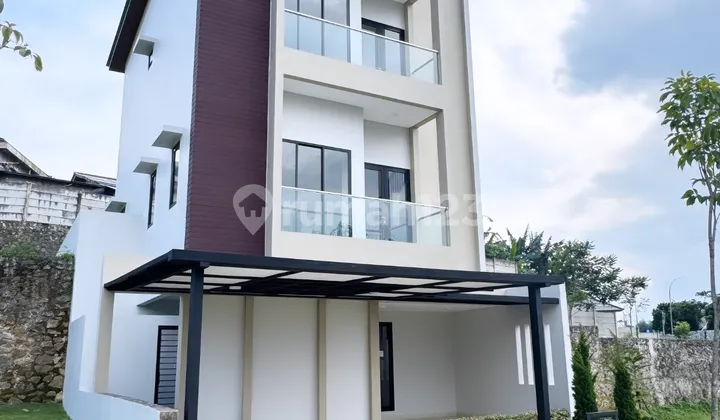 Rumah Mewah Asri Diapit 2 Pegunungan di Sentul City Bogor Rumah Mewah Asri Diapit 2 Pegunungan di Sentul City Bogor
