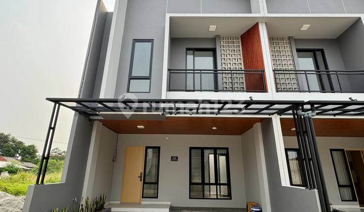 Scandinavian House Next to the Red Dome Mosque, Meruyung Limo, Depok 2