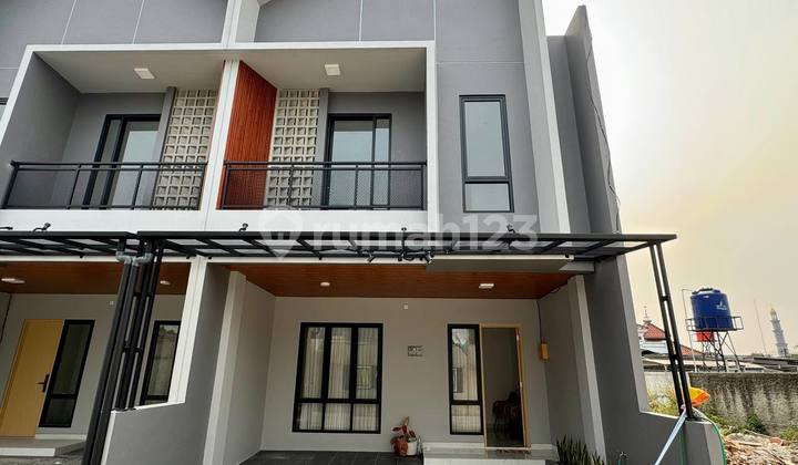 Rumah Scandinavian Samping Masjid Kubah Mas Meruyung Limo Depok