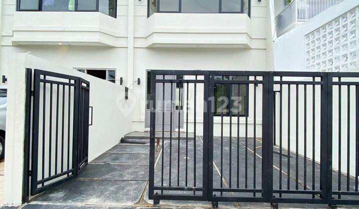 Rumah Mewah Siap Huni di Grand Depok City 2