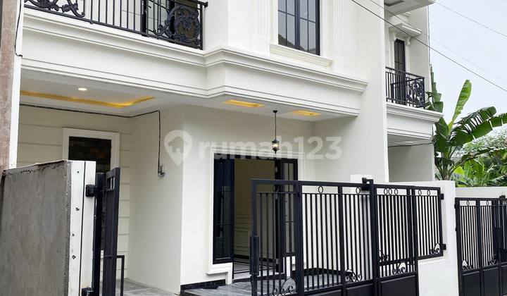 Rumah Klasik Siap Huni di Tirtajaya Sukmajaya Depok 2
