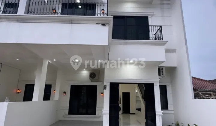 Rumah Mewah Samping Exit Tol Sawangan Depok 2