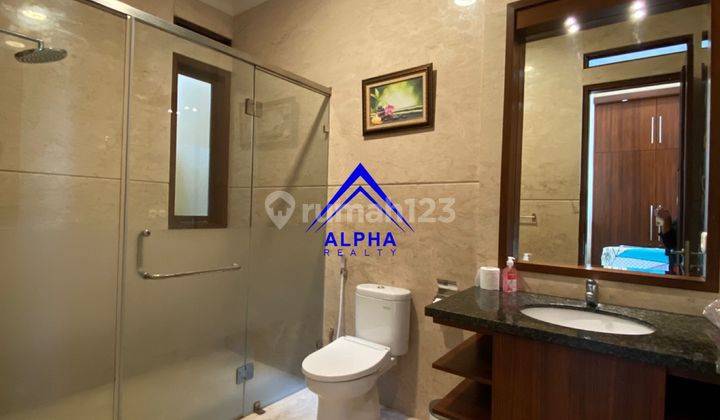 Dijual Rumah di Ciumbuleuit Bonus Kolam Renang Furnished 5