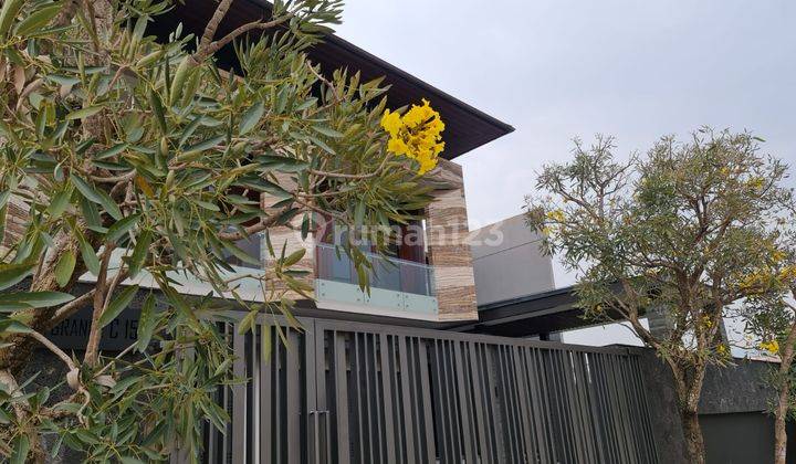 Dijual Rumah Luxury Di Setraduta Bandung Negokan 2