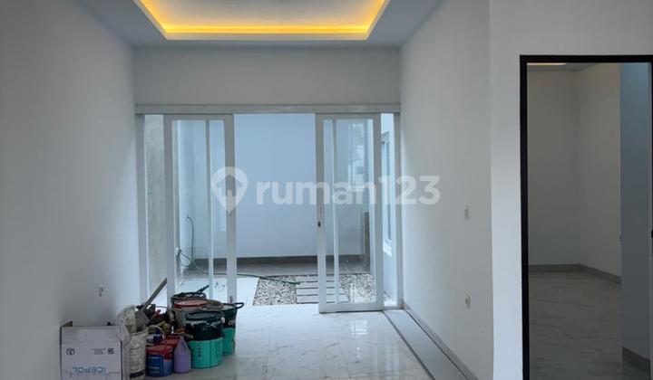 Dijual Rumah Baru Murah di Kopo Permai 2