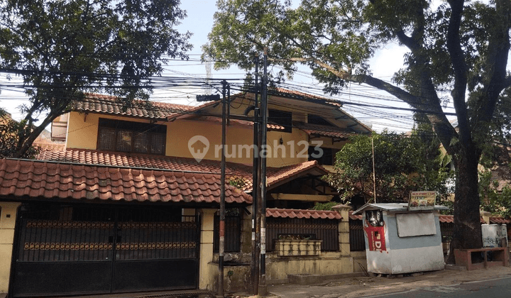 Disewakan Rumah Di Mainroad Tubagus Ismail Dago Bandung 1