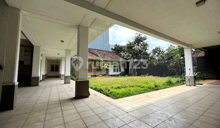 Sewa Rumah cocok untuk usaha di dago Bandung 2