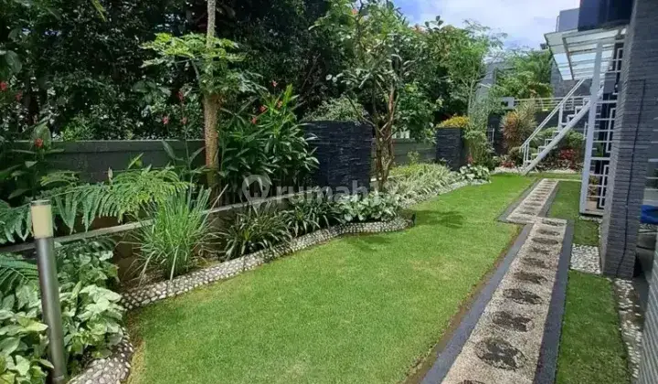 Dijual Rumah Dengan View Dan Kolam Renang Golf Island Dago Pakar Resort 2